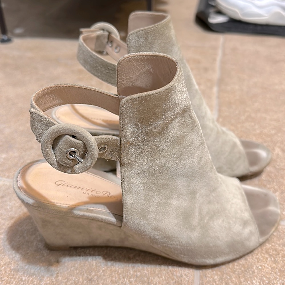 Gianvito Rossi suede wedge sandals